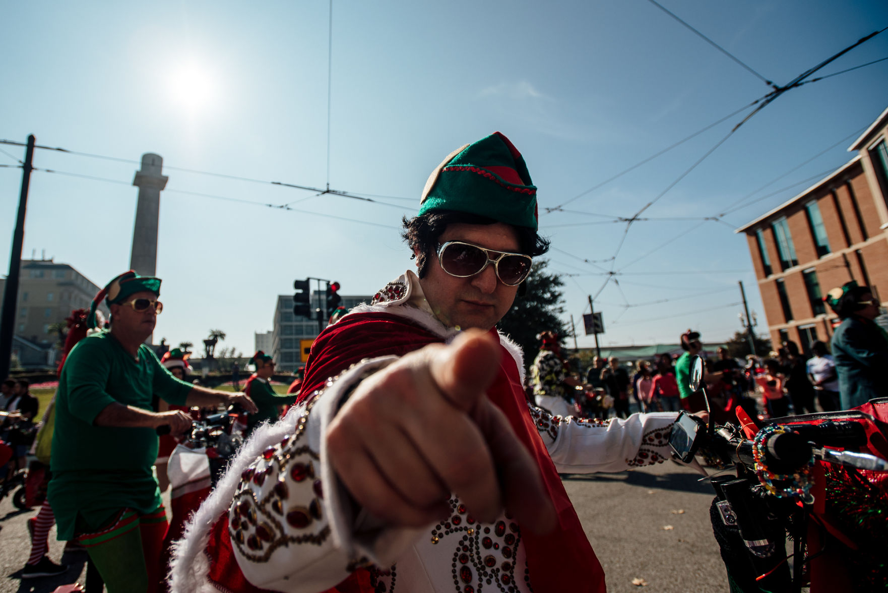 NO.jingleparade.120317.012011.jpg